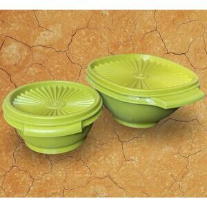 Tupperware Bowls LIds Avocado Green Set of 2 Nesting 840 841 1323 812 Vintage